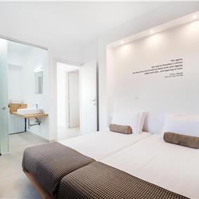 4 bedroom villa with pool & seaview, near Acharavi, sleeps 9